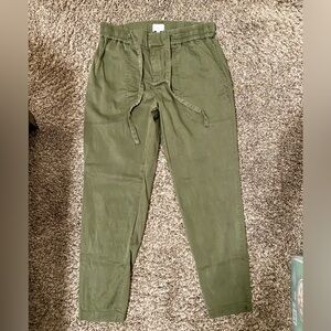 LOFT Lou & Grey Women’s Casual Olive Ankle Pants